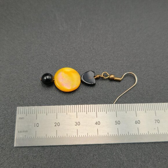 Copper Yellow Shell And Heart Stones Dangle Earrings A6319 - Picture 4 of 5